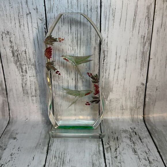 Lucite Hummingbirds w/Flowers Acrylic Carved Sculpture Signed - Picture 4 of 7